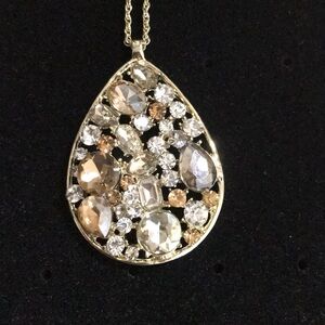 NWOT LOFT Large Crystal Teardrop Pendant Long Necklace gold tone chain